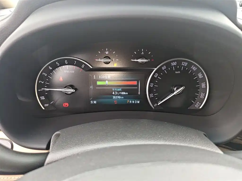 Buick GL8 2017 ES 28T Premium China V фото 8