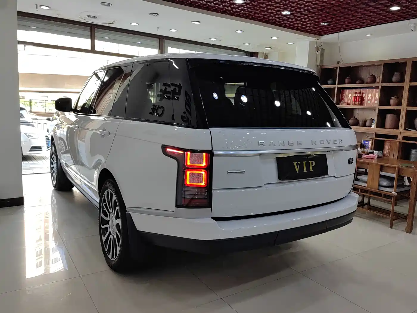 Land Rover Range Rover 2013 NA 5.0 V8 Vogue фото 6