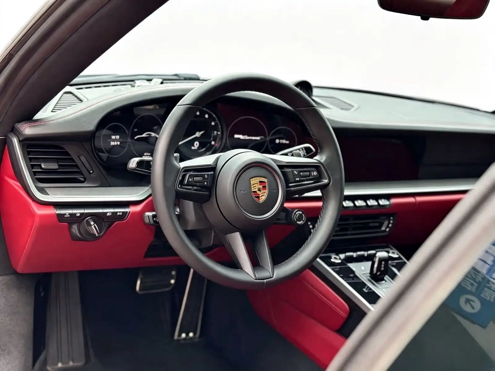 Фото 6 - Porsche 911