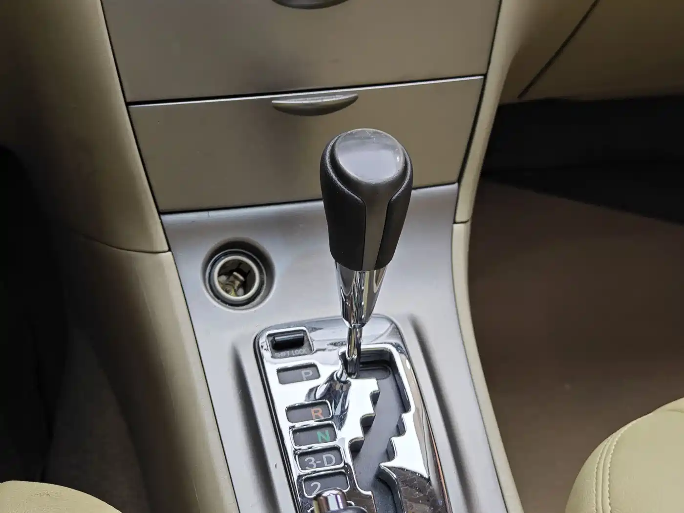 Toyota Corolla 2013 1.6L Automatic Excellence Edition фото 17