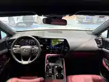 Фото 2 - Lexus NX