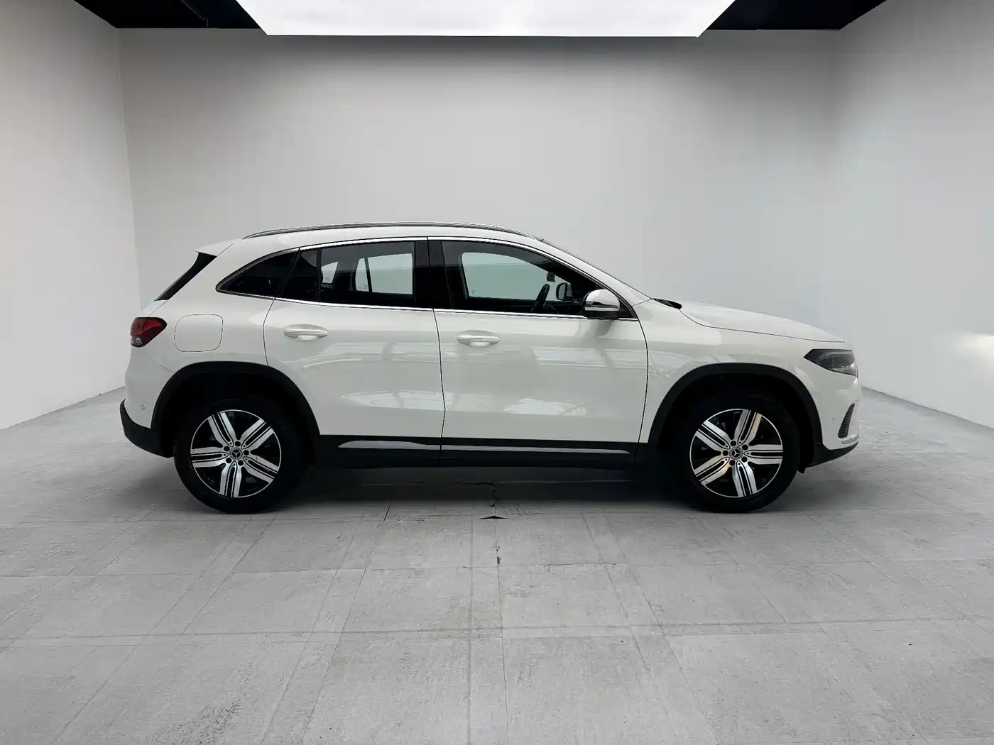 Mercedes-Benz EQA 2023 2022 EQA 260