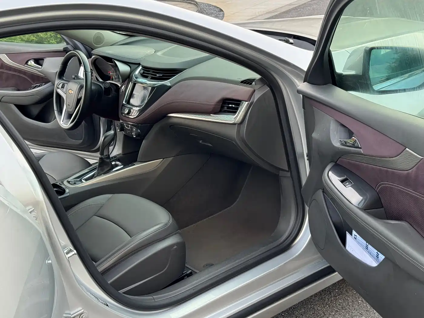 Chevrolet Malibu 2016 2.0L Automatic Luxury фото 17