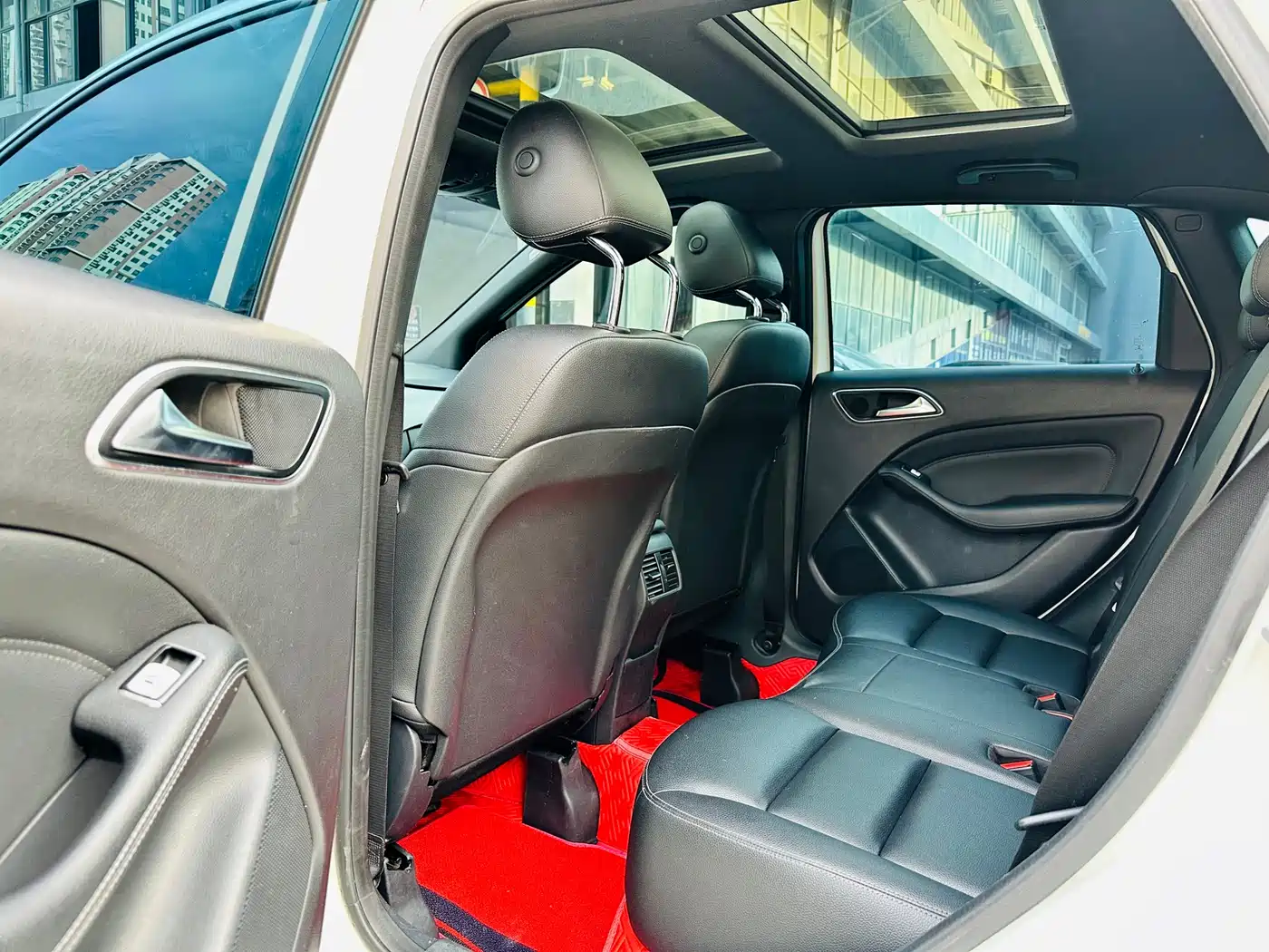 Mercedes-Benz B-Class 2015 B 200 Style фото 5