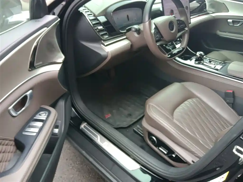 BYD Han 2023 EV Champion Edition 605KM FWD Premium фото 12