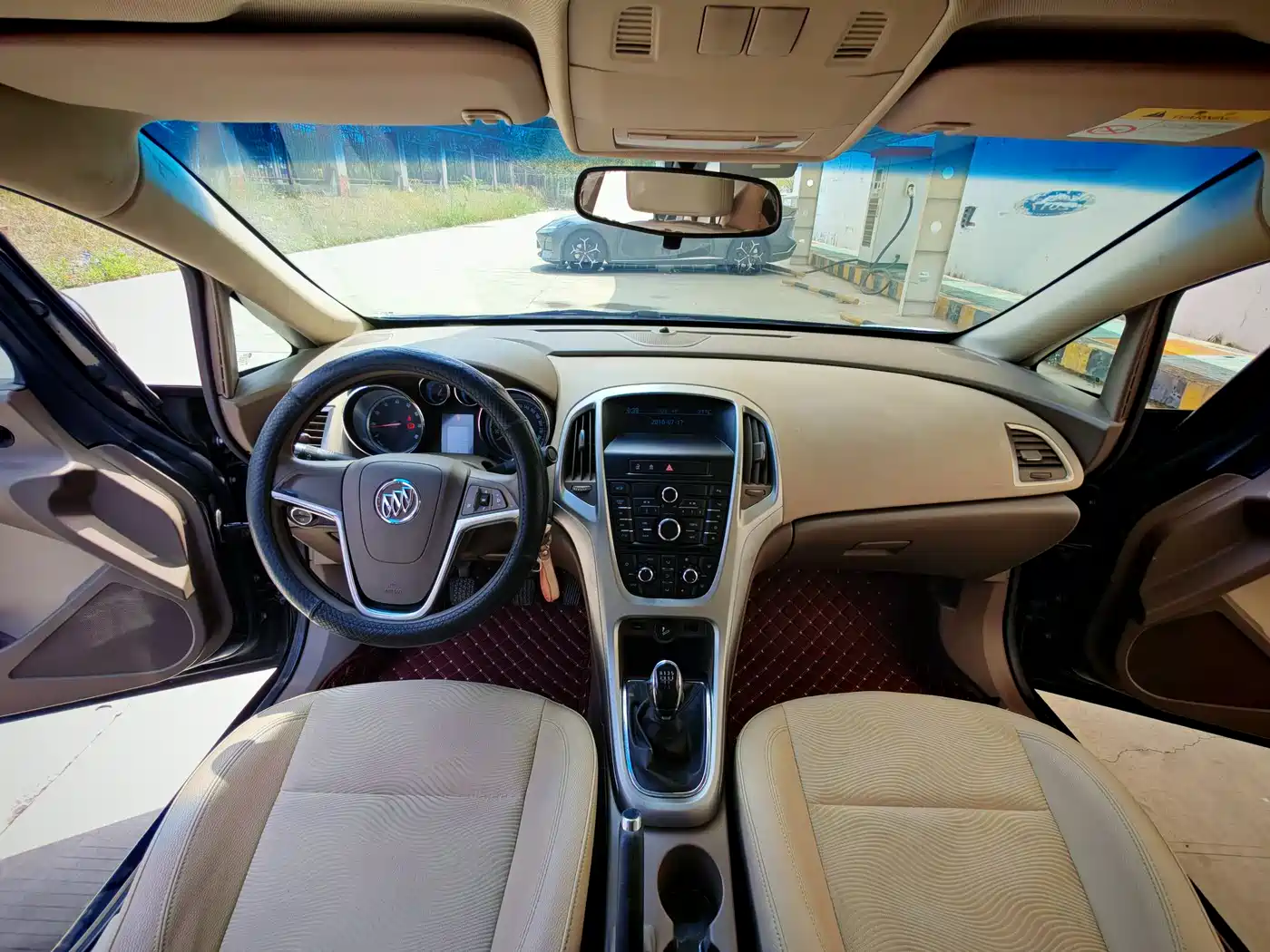 Buick Excelle 2013 Model GT 1.6L Manual Progressive фото 11