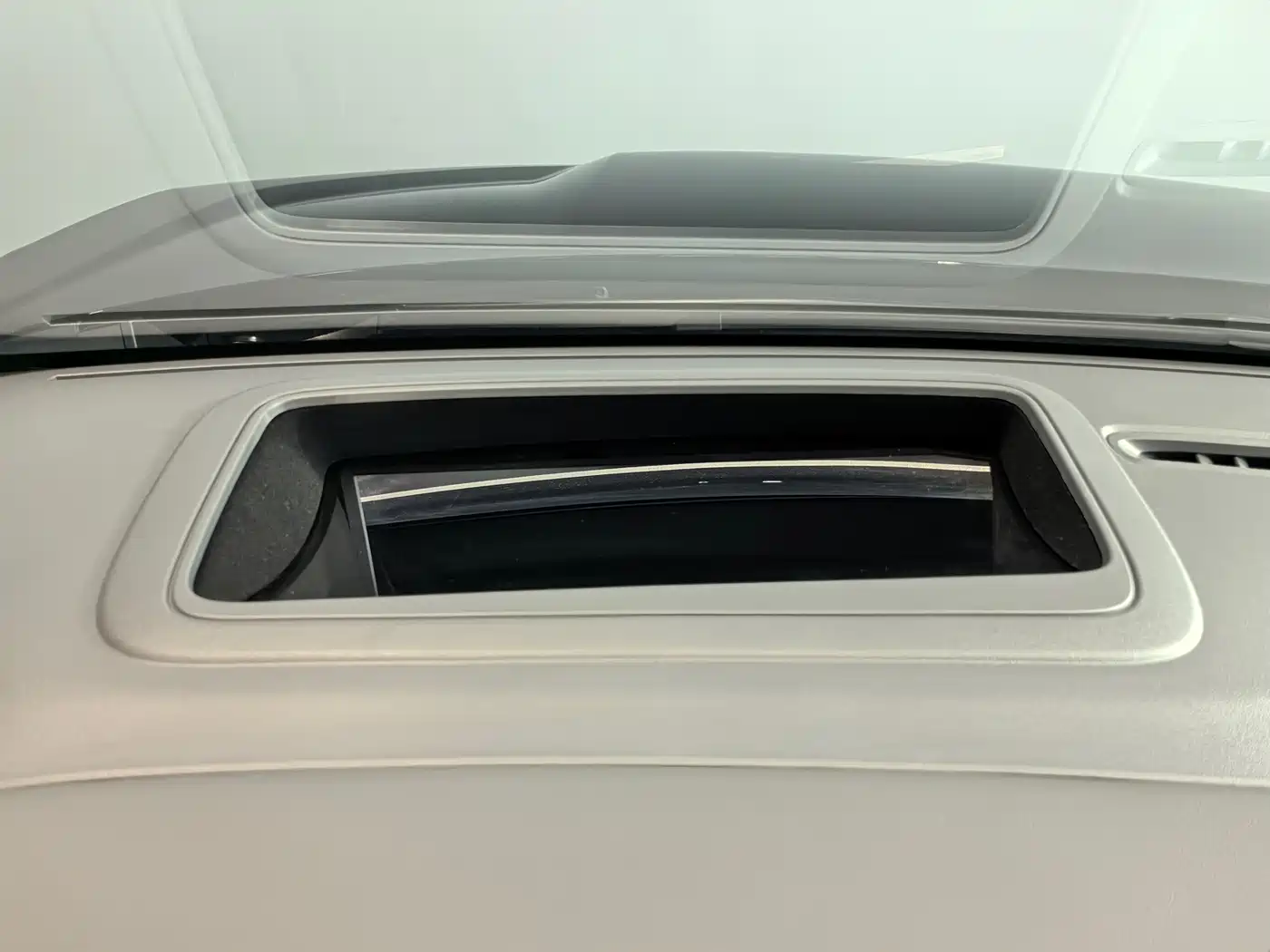 ZEEKR EXTREME KRYPTON 009