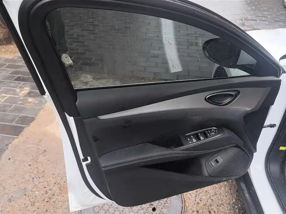 BYD SEAL 06 NEW ENERGY