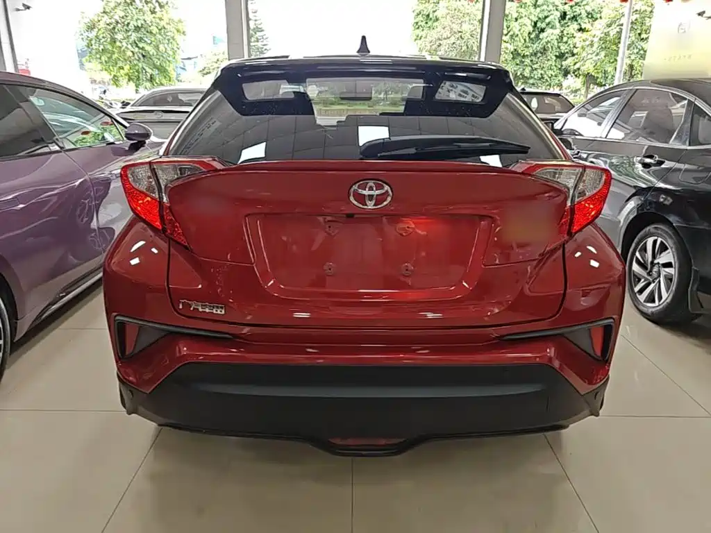 Toyota C-HR 2020 2020 Model 2.0L Leading