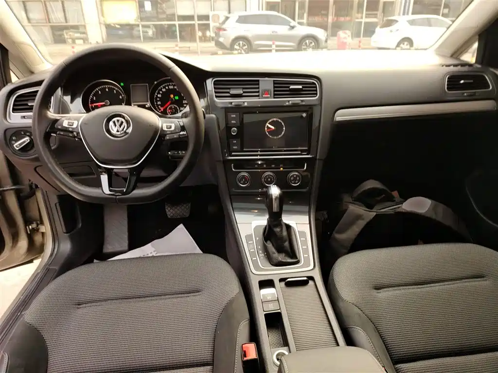 Volkswagen Golf 2019 280TSI DSG Comfort China VI фото 12