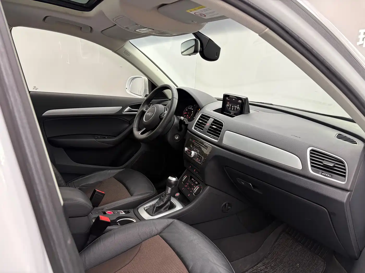 Фото 13 - Audi Q3