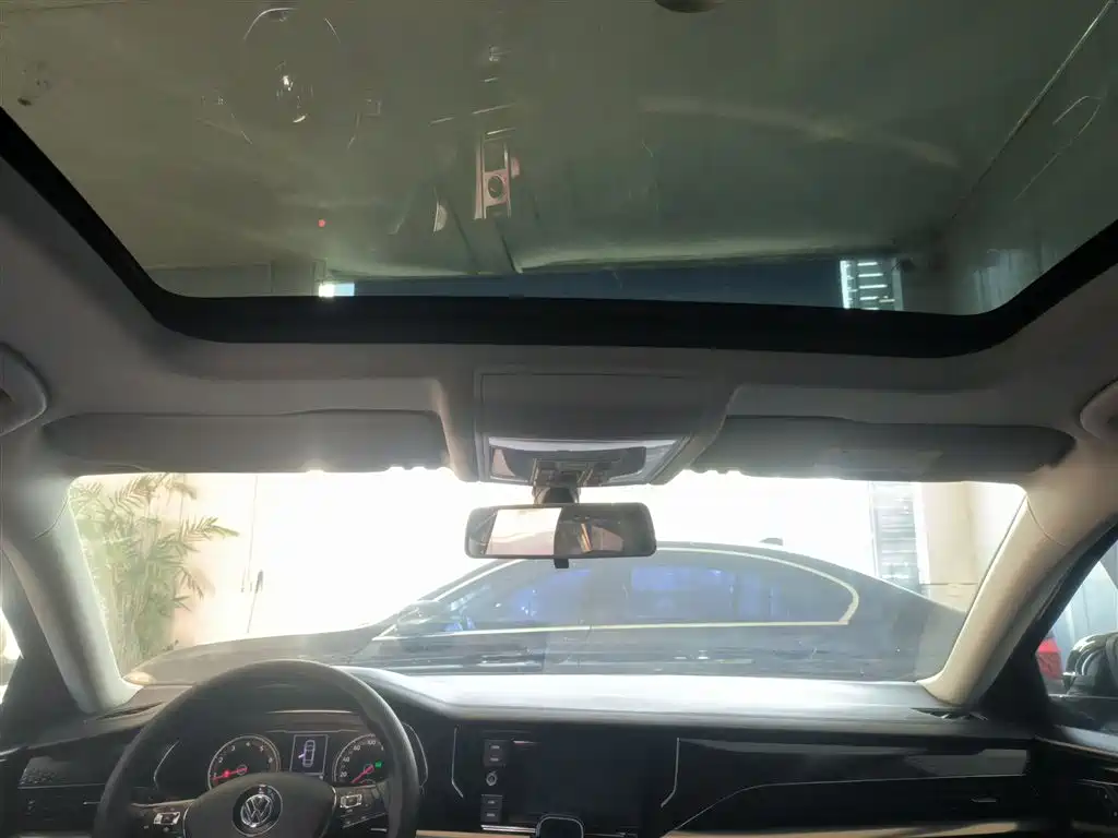 Volkswagen Passat 2019 330TSI Elite Version China VI фото 8