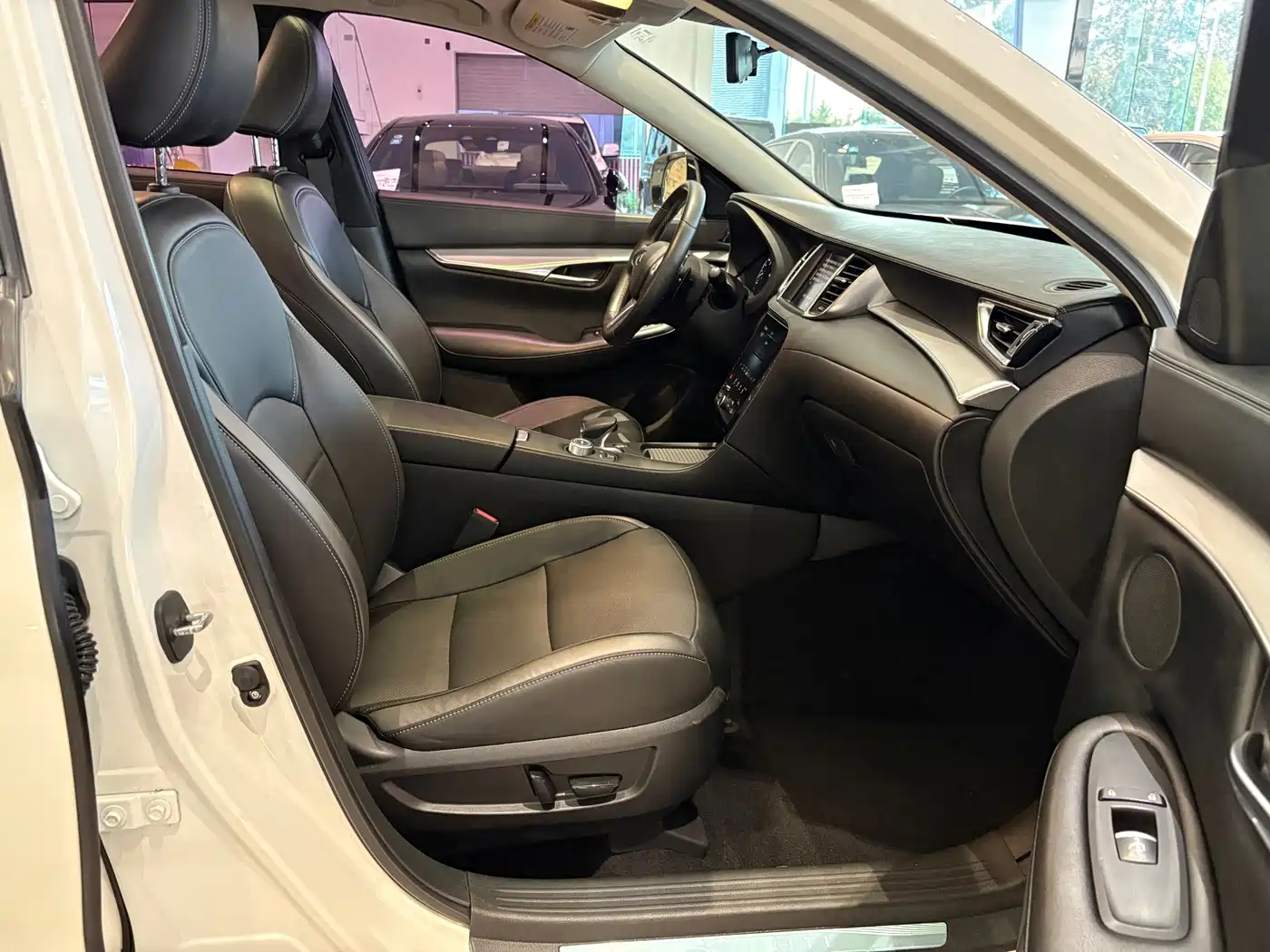 Infiniti QX50 2020 2020 2.0T 4WD Elite Edition