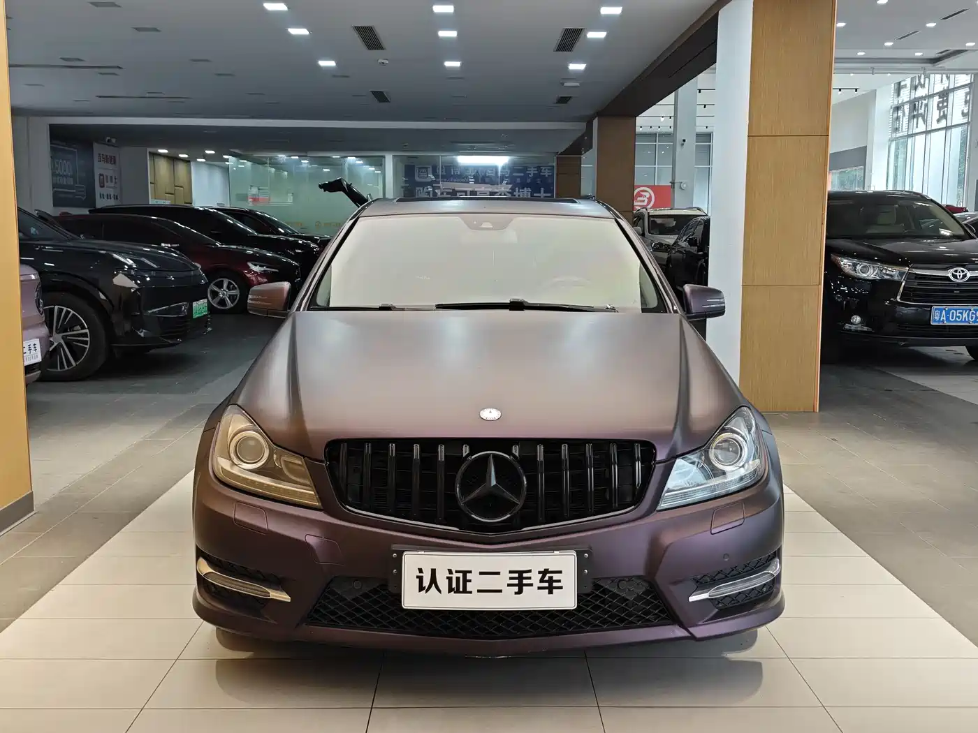 Mercedes-Benz C-Class 2013 C 260 Fashion Grand Edition фото 3