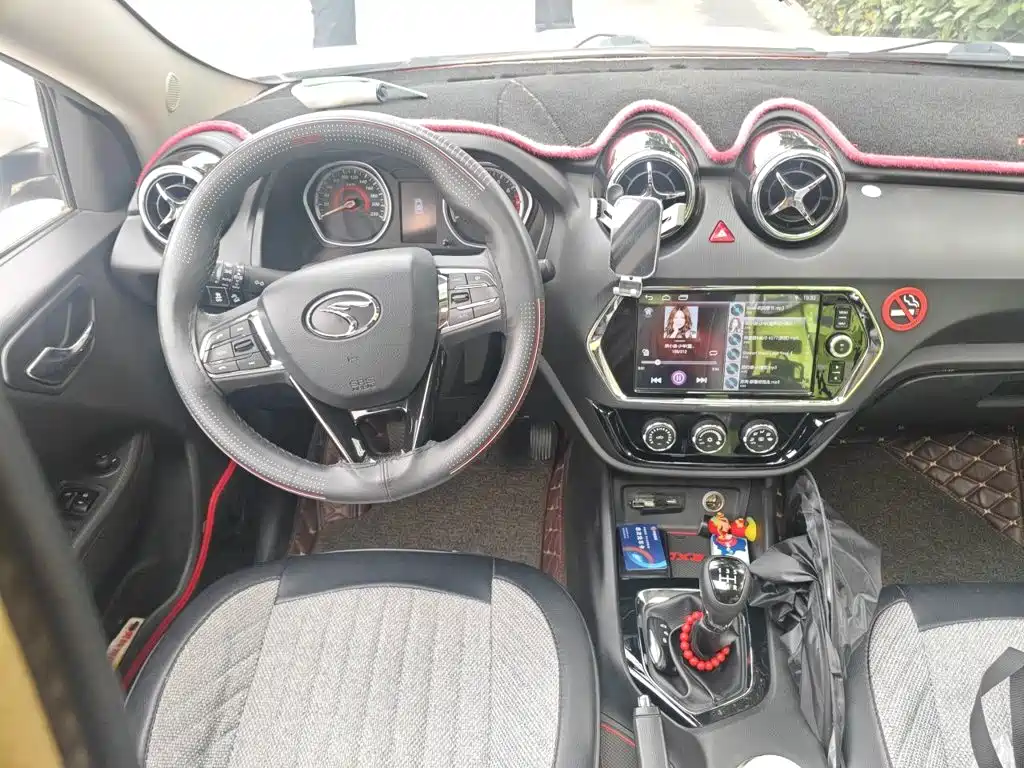 Soueast DX3 2017 2016 1.5L Manual Premium