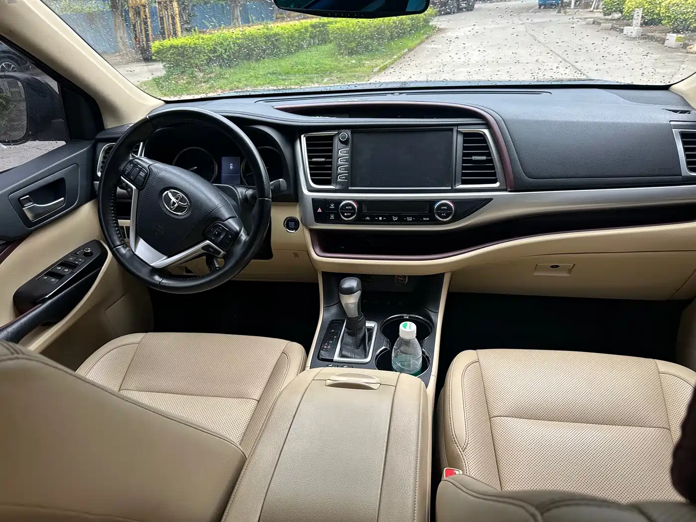 Toyota Highlander 2017 2.0T 4WD Premium 7-Seater фото 9