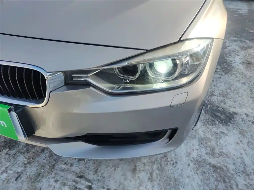 BMW 3 Series 2014 320i Fashion фото 19