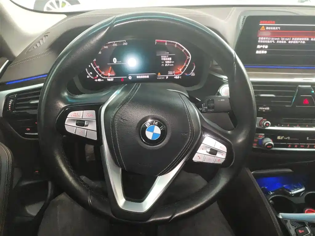 BMW 5 Series 2020 525Li Luxury Package фото 7