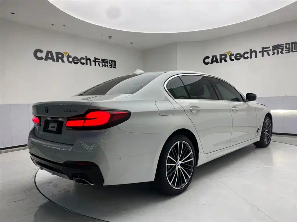 BMW 5 Series 2022 Facelift 530Li Leading M Sport Package фото 5
