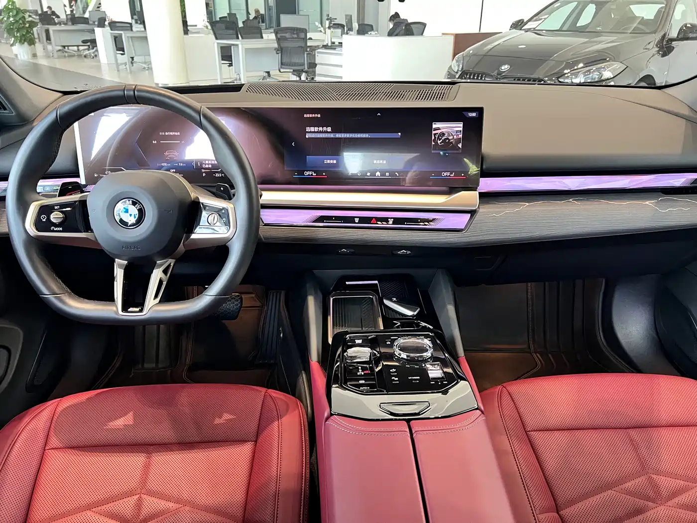 BMW 5 Series 2025 530Li Premium M Sport Package фото 9