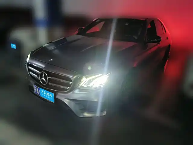 Mercedes-Benz E-Class 2017 Facelift E 300 Sport — фото 1