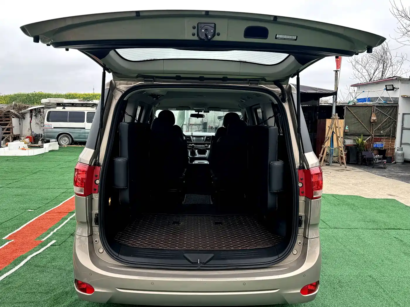SAIC Maxus Maxus G10 2016 2.0T Manual Elite фото 13