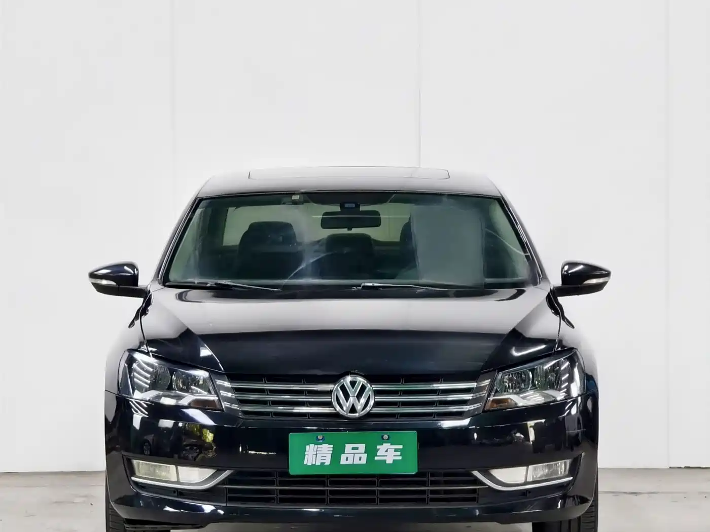 Volkswagen Passat 2011 1.8TSI Automatic Premium Edition фото 2