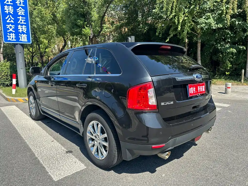 Ford Edge (Import) 2013 2012 2.0T Prestige