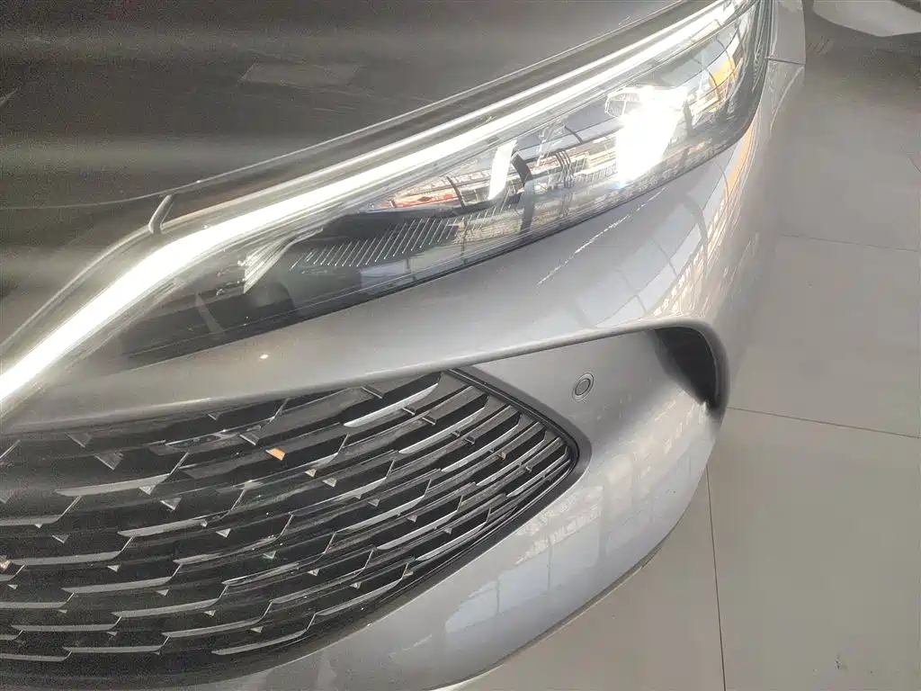 BYD Qin L 2025 DM-i Smart Drive Edition 120KM Surpassing фото 24