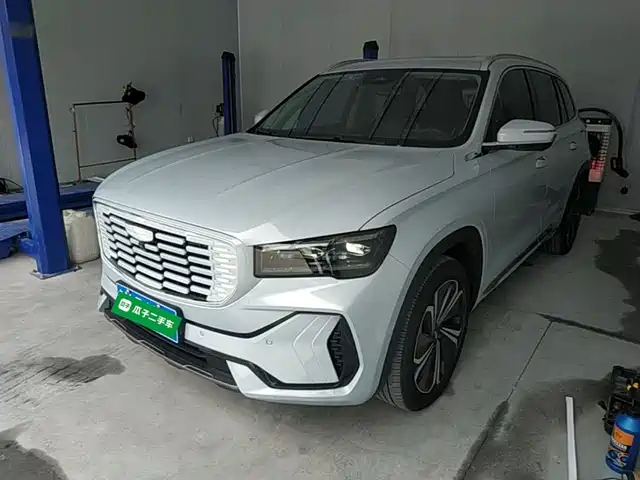 Geely Xingyue L 2022