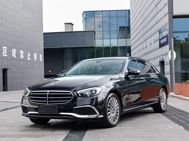 Mercedes-Benz E 2-й рестайлинг, E 300 L, Стиль