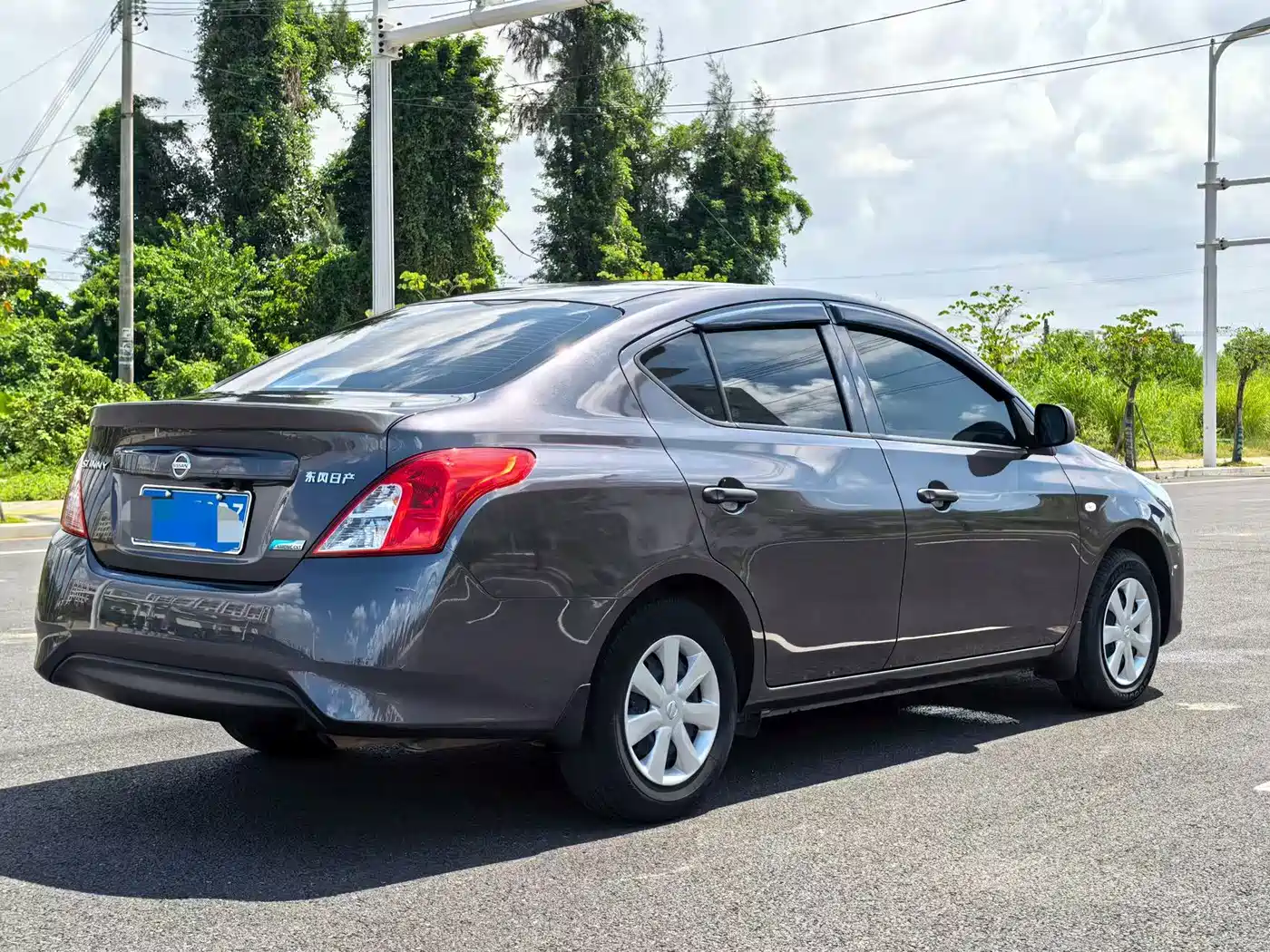 2018 Nissan Sunny