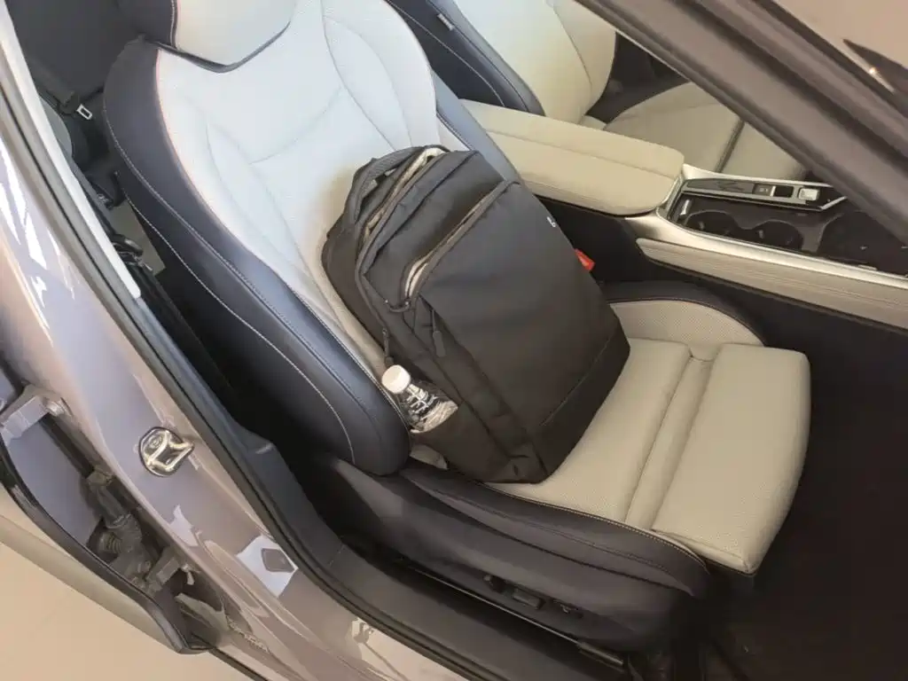 Photo 25 - Volkswagen Passat