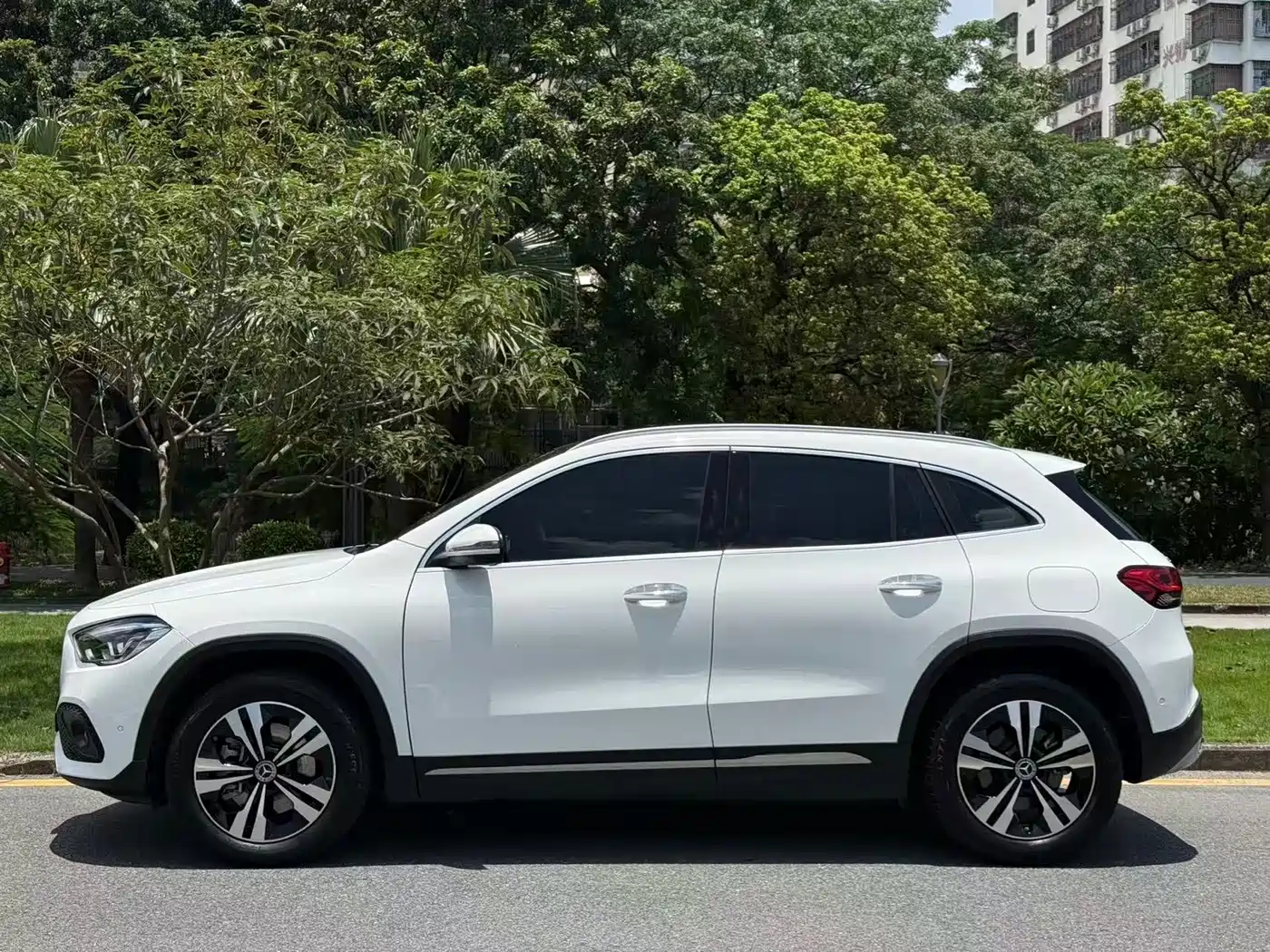 Mercedes-Benz GLA 2023 2023 GLA 220