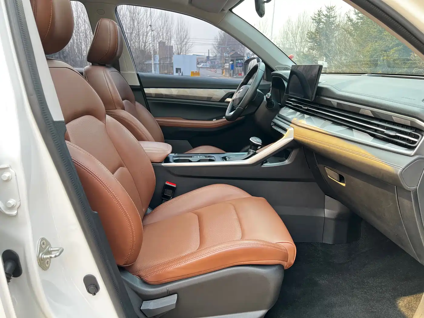 GEELY AUTOMOBILE VISION X6