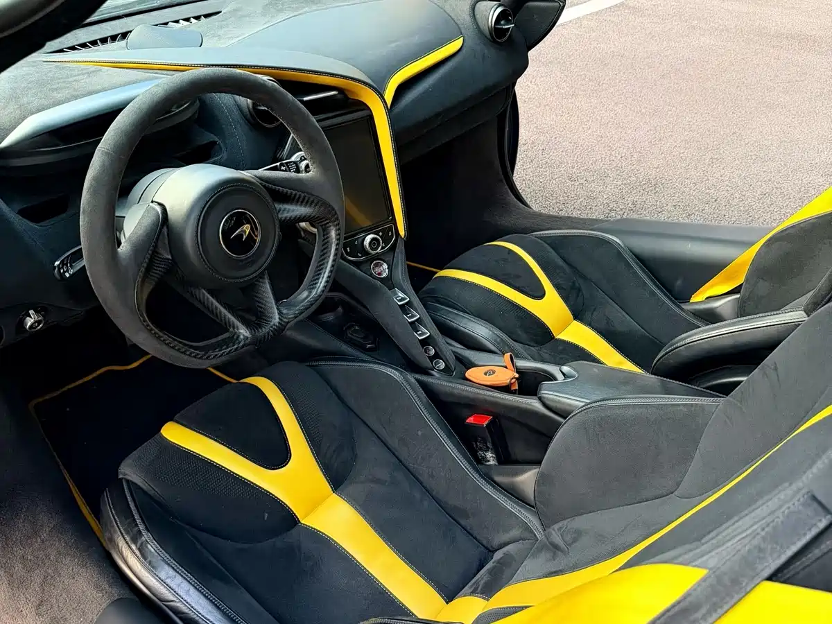McLaren 720S 2019 4.0T Coupe фото 4