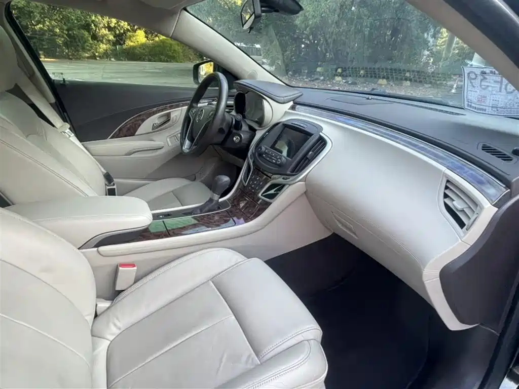 Buick LaCrosse 2013 2.4L SIDI Leading Comfort фото 15