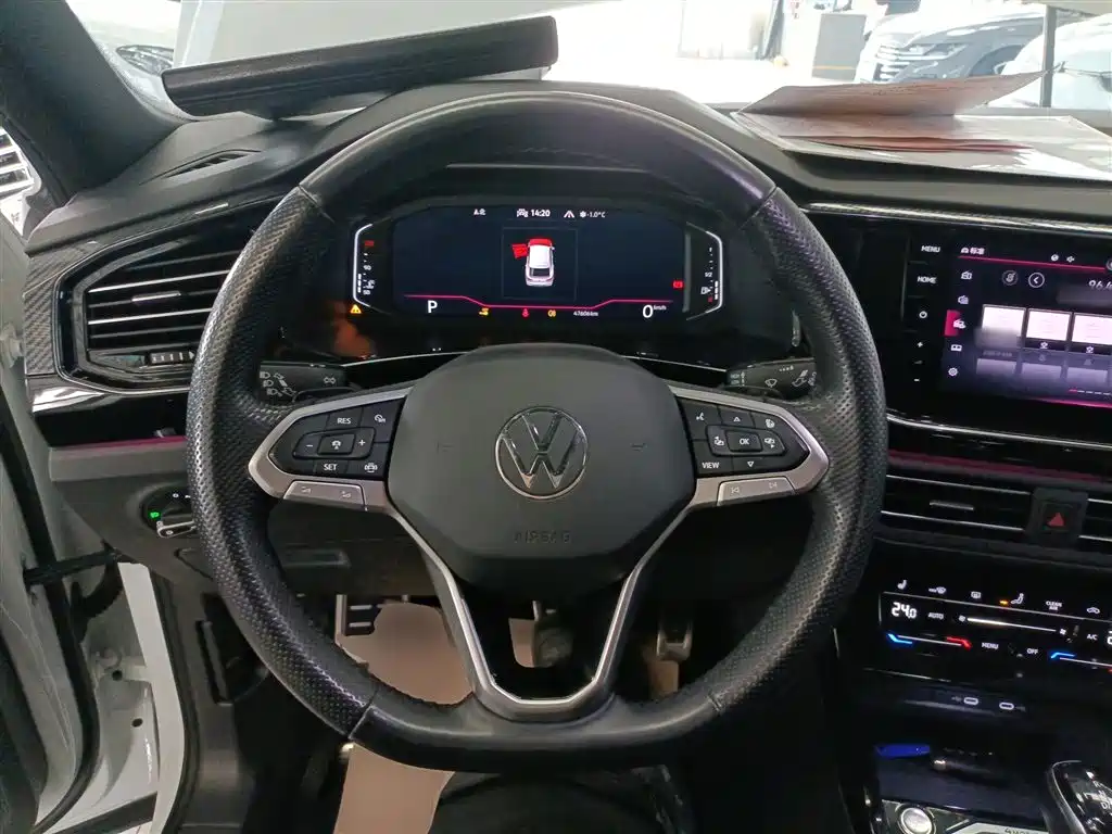 Volkswagen Tayron X 2020 380TSI 4WD Flagship Smart Edition фото 3