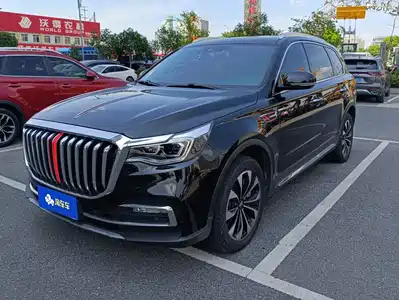 Hongqi HS7