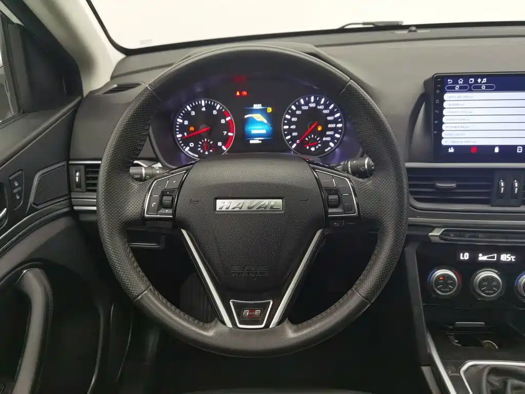 Photo 11 - Haval H6