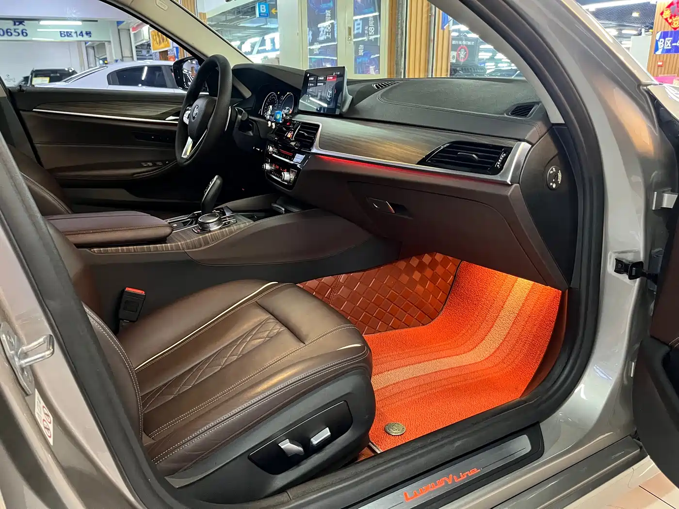 BMW 5 Series 2018 Facelift 530Li xDrive Luxury Package фото 13