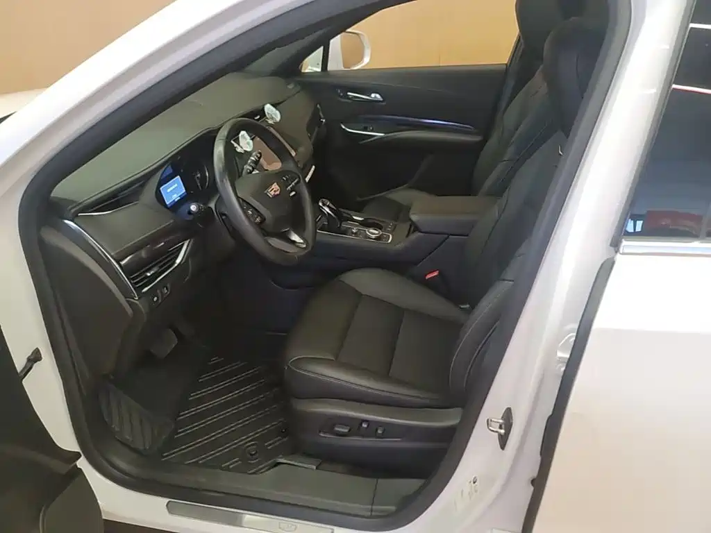 Cadillac XT4 2023 2023 28T 2WD Trend