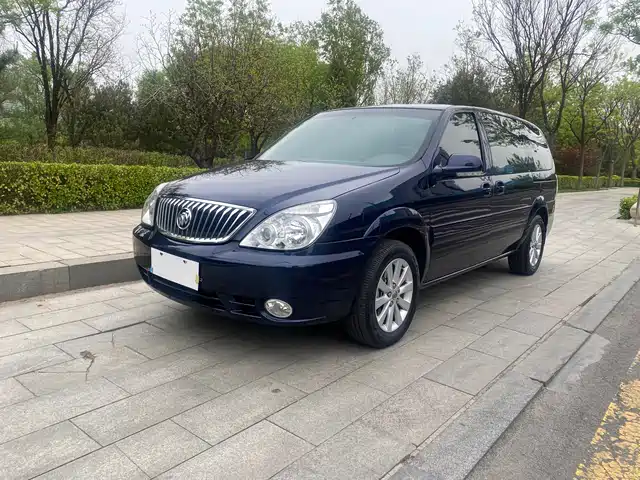 Buick GL8 2013 2.4L Classic
