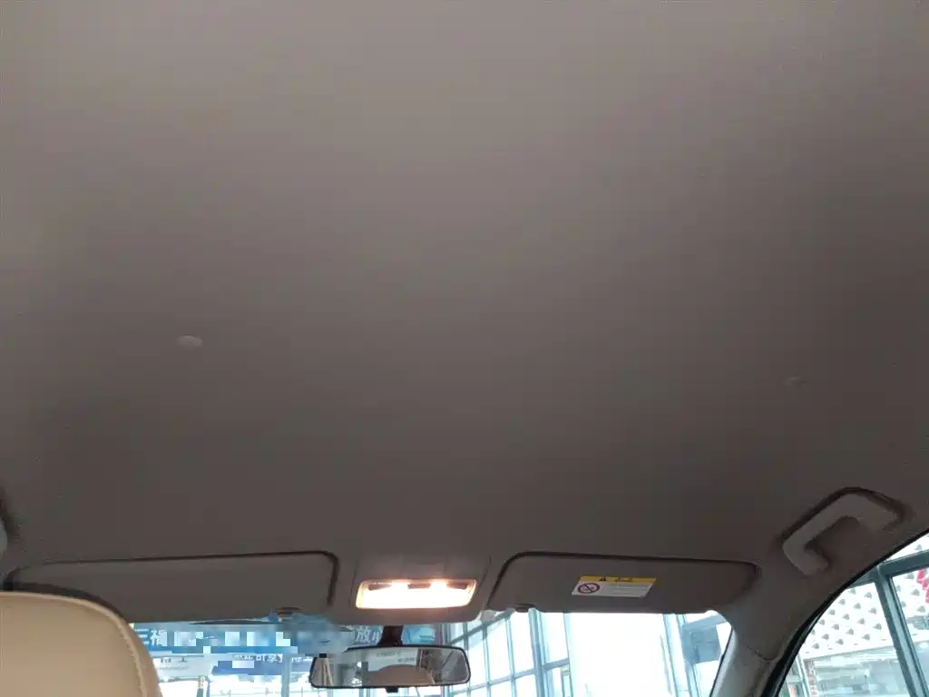 Toyota RAV4 Rongfang 2013 2.0L CVT 2WD Urban фото 14