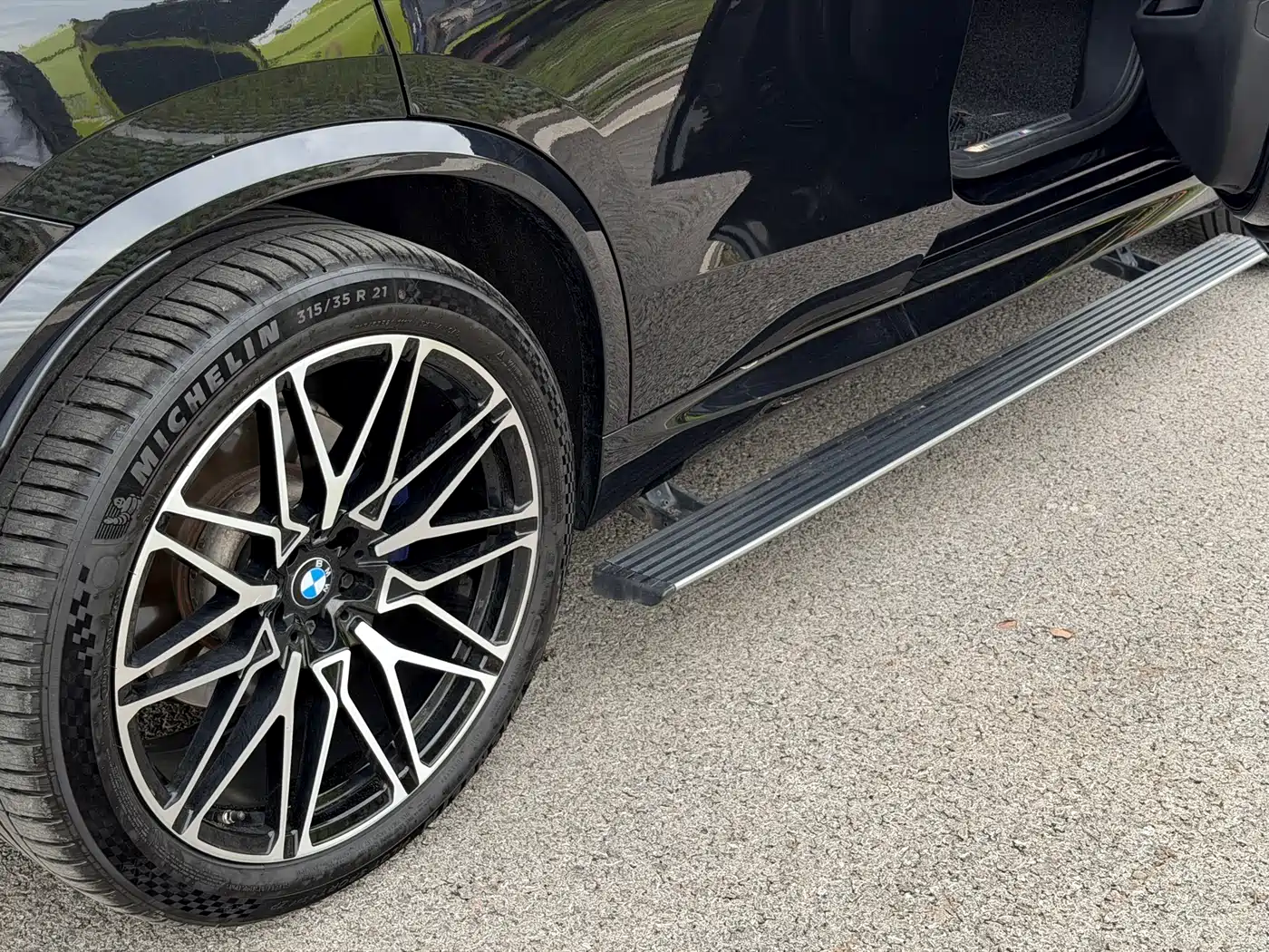 BMW X5 (Import) 2022 xDrive40i M Sport Package фото 6
