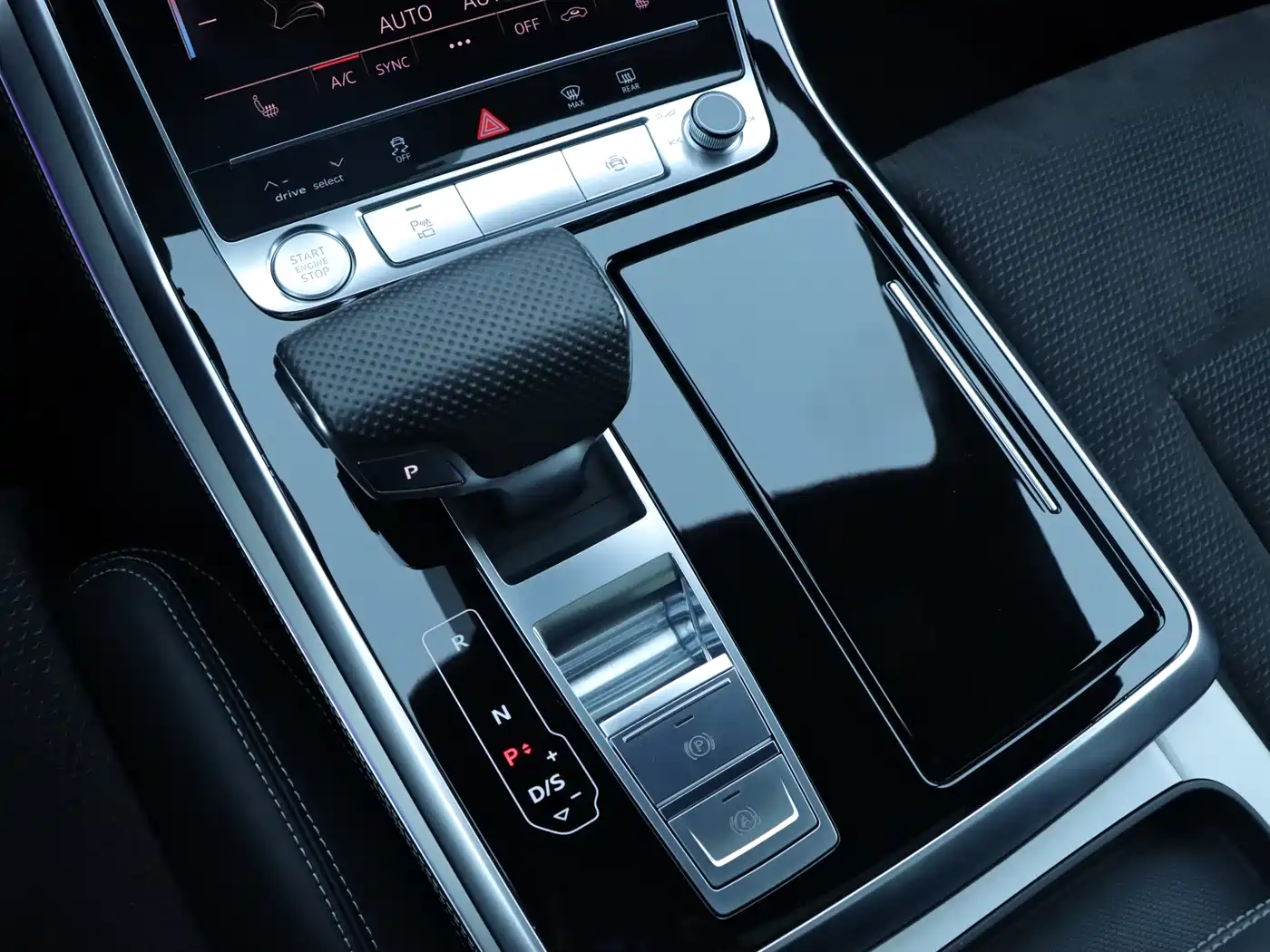Audi Q8 2019 Model 55 TFSI Premium Dynamic фото 19