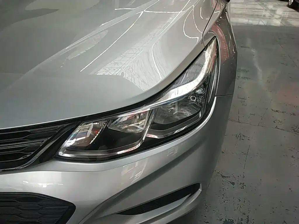 Chevrolet Cruze 2019 2018 Redline 320 Automatic Pioneer Edition
