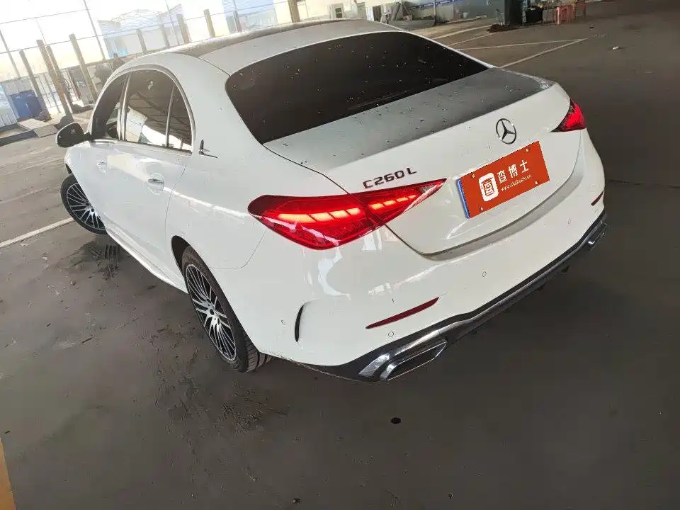 Фото 3 - Mercedes-Benz C-Class