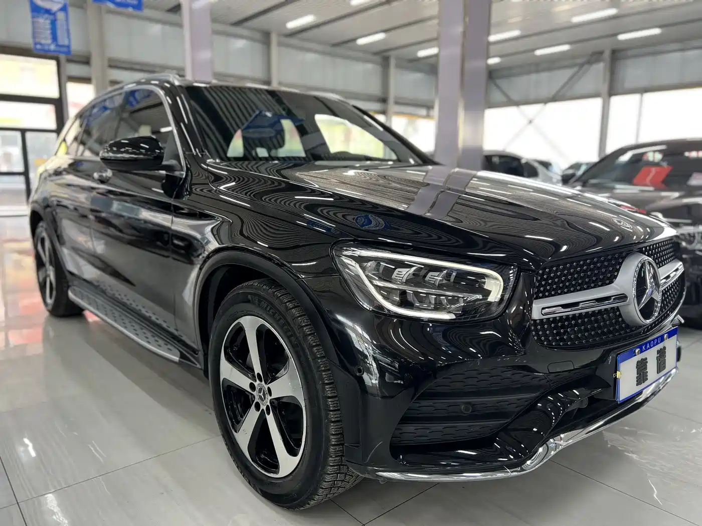 Mercedes-Benz GLC 2022 Facelift III GLC 260 L 4MATIC Dynamic фото 3