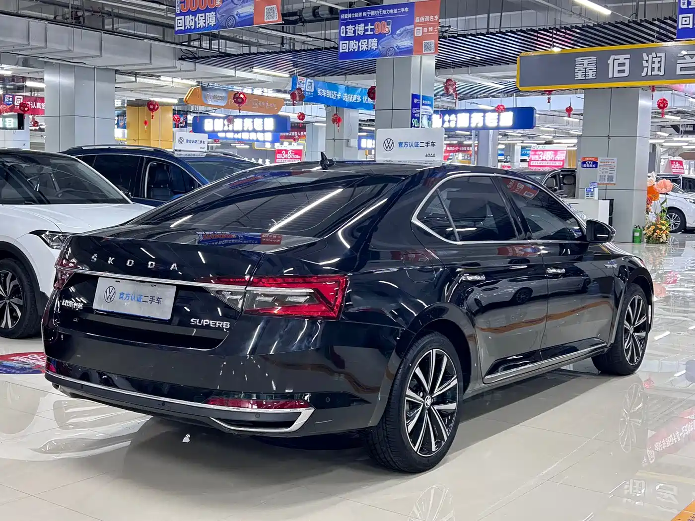 Škoda Superb 2023 Facelift TSI280 DSG Premium Edition фото 4